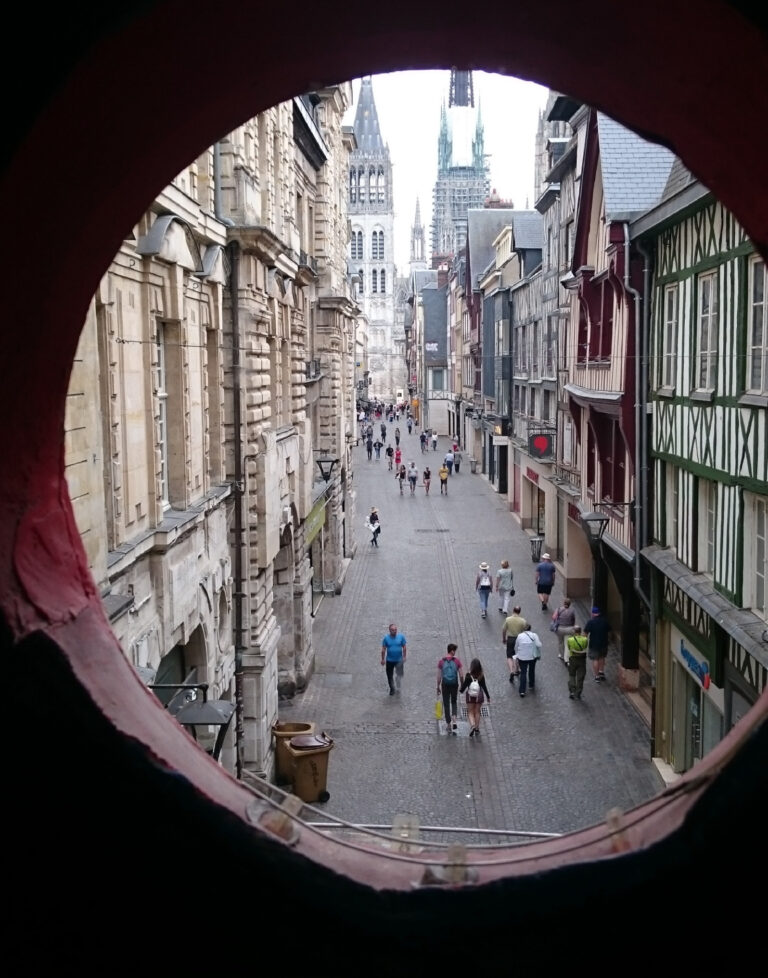 Quelque chose va arriver